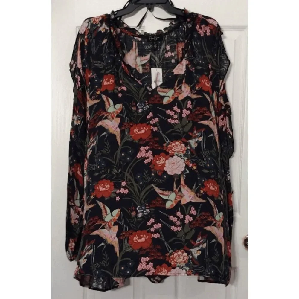 Jessica Simpson Keilani Top In Bird Print